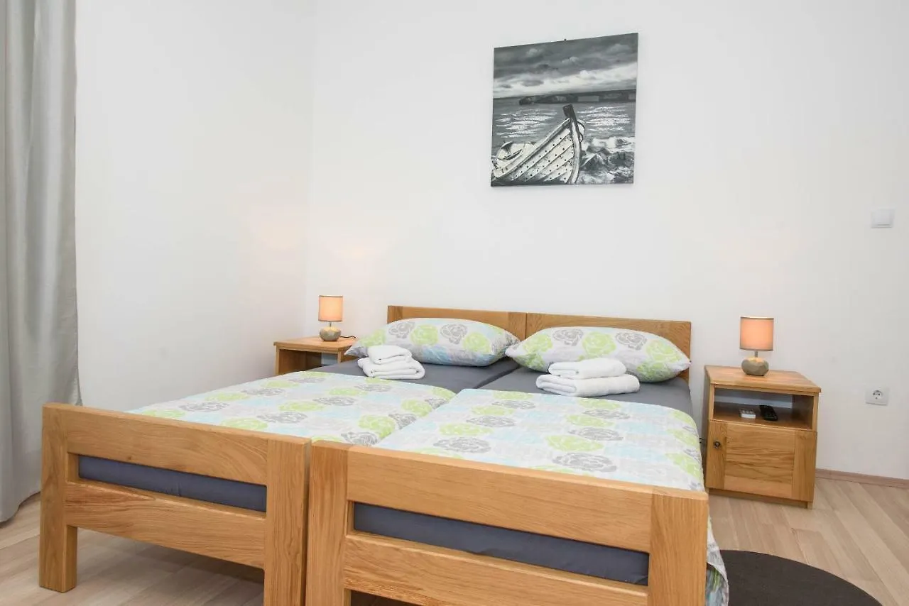 Penzion Luxury Rooms Ivana Kaštela