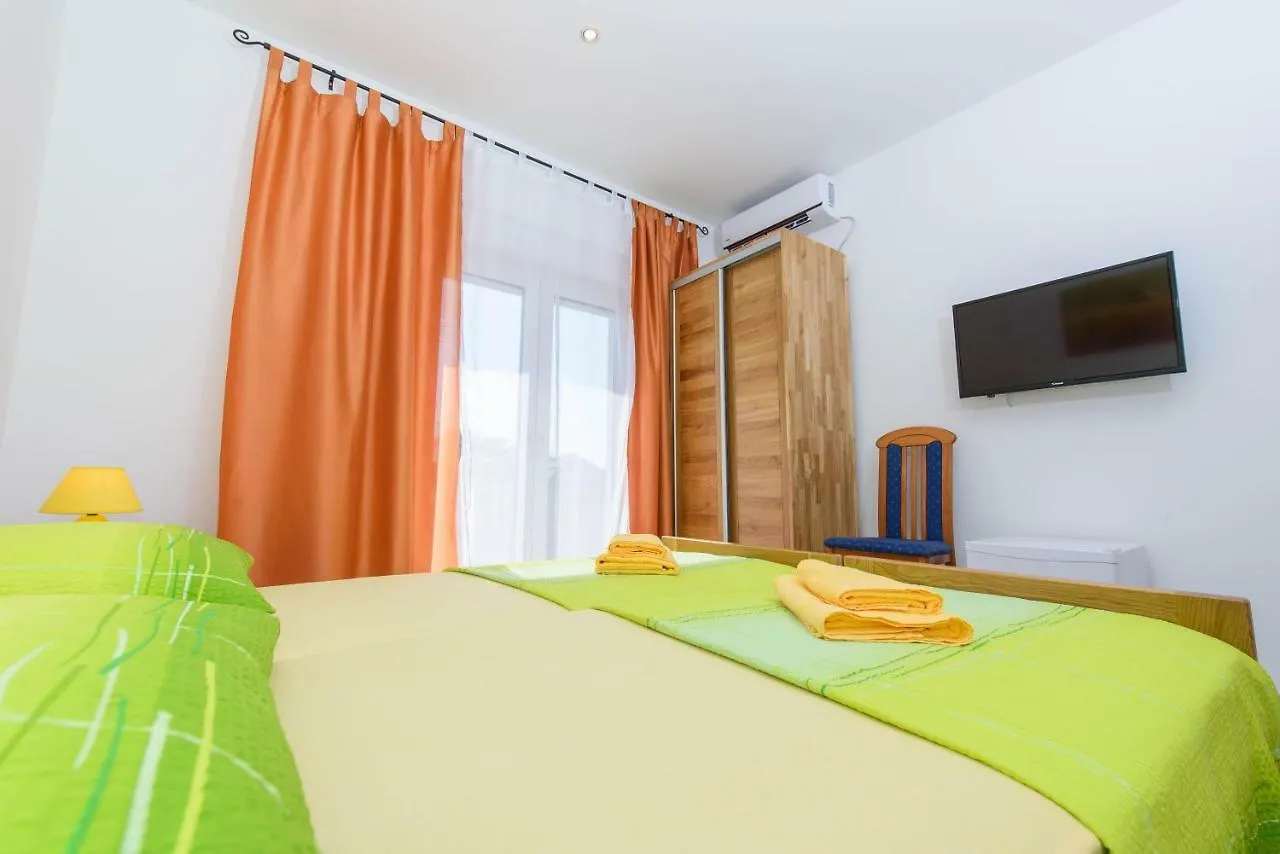 Luxury Rooms Ivana Kaštela Penzion
